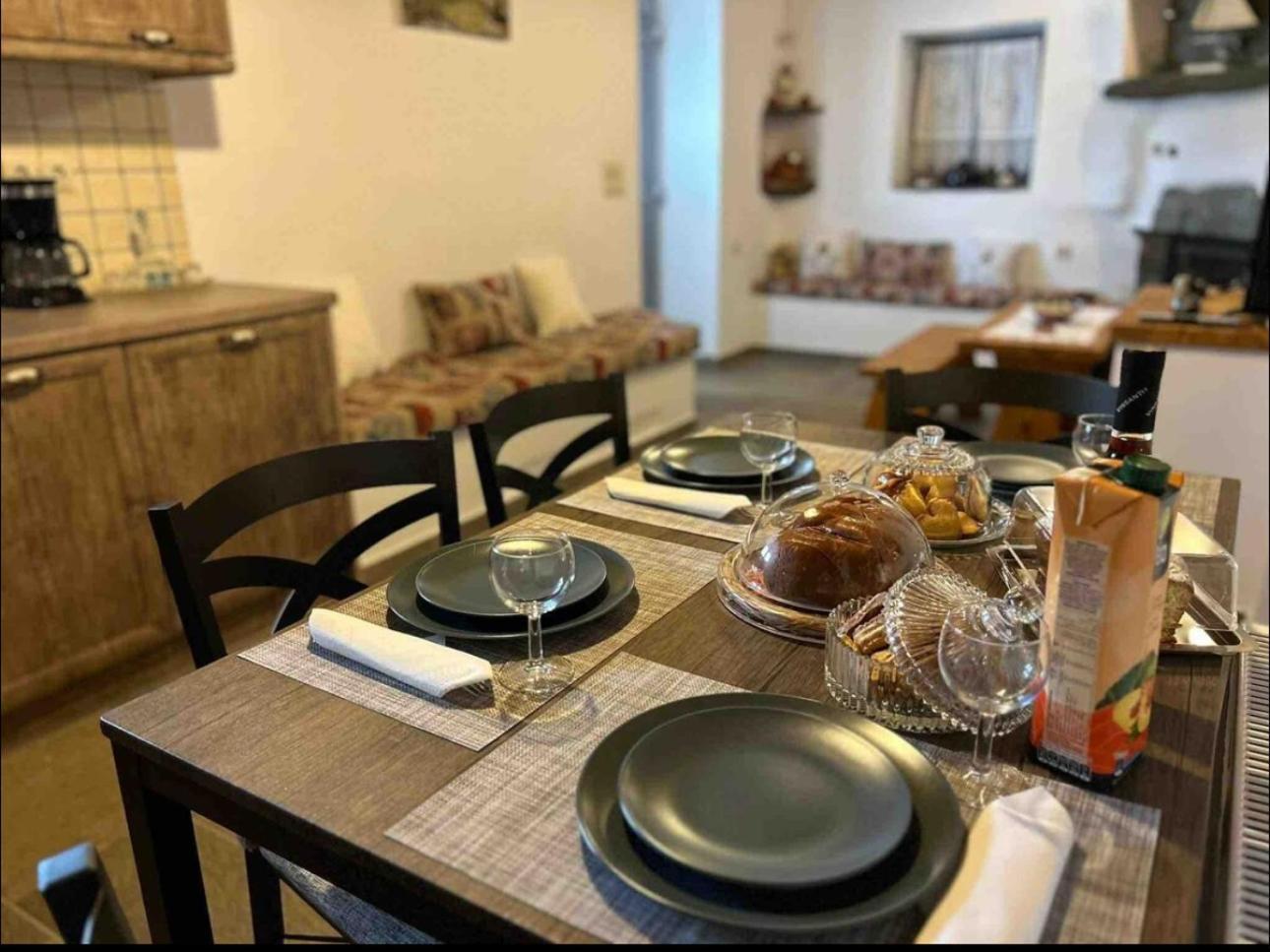 Appartamento Diavrouxas House In Sifnos Cherronisos  Esterno foto